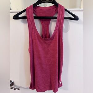 Women's Vuori Red Razorback Tank Top